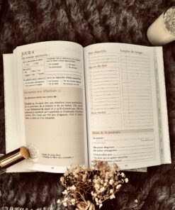 Alternative view of Ramadan Planner - Beige - Editions Al-Imam