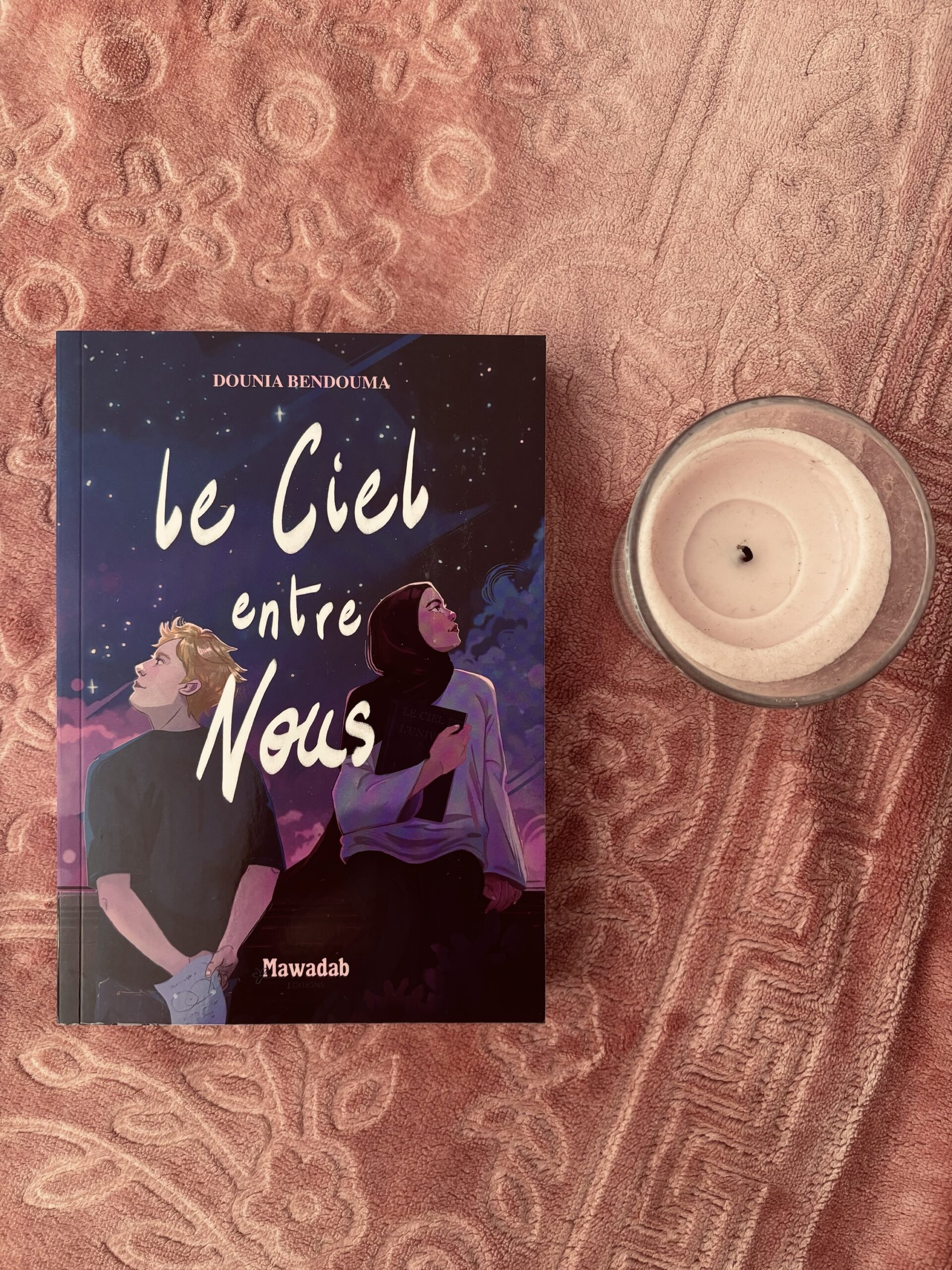 Couverture du roman Le Ciel entre nous de Dounia Bendouma, Éditions Mawadab